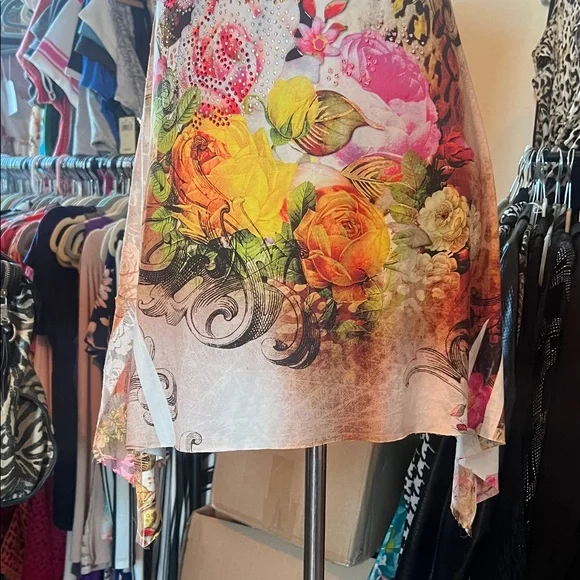 Floral Handkerchief long Hem Tank Top - Multicolor - Picture 3 of 5